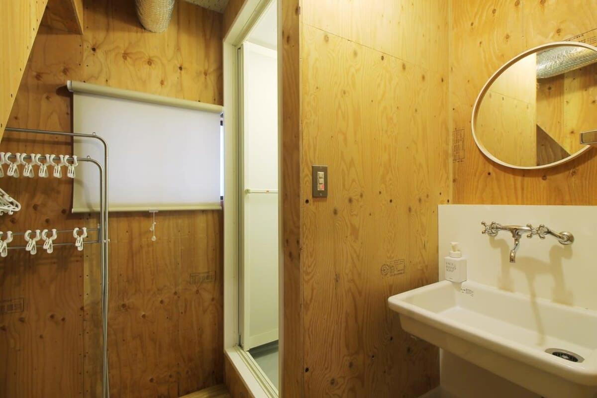 Nishikaniya - Large Apartment 10Mins Walk From Hiroshima Station Buitenkant foto